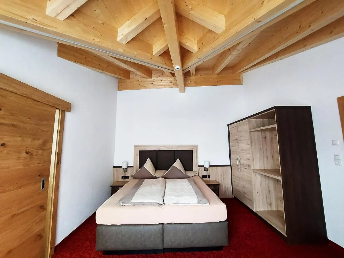 Pension Zur Alten Muhle Soelden Guest house
